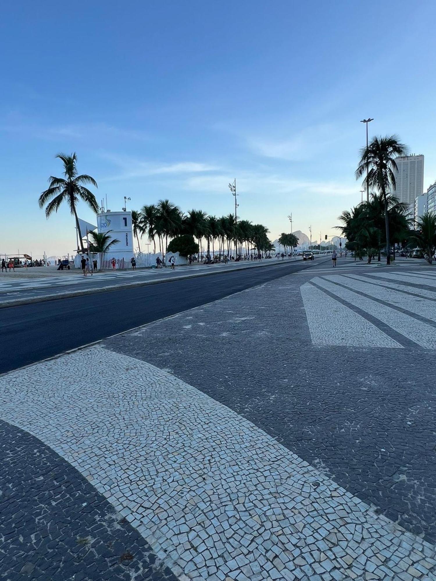 Moderno E Aconchegante Casal No Leme