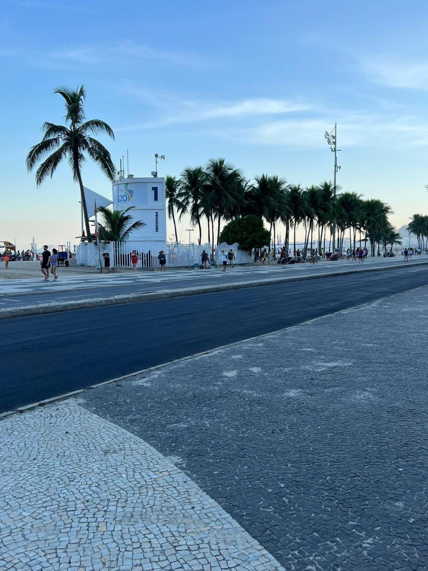 Moderno E Aconchegante Casal No Leme *